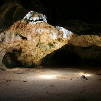 Huliba Cave 3 | Arubiana