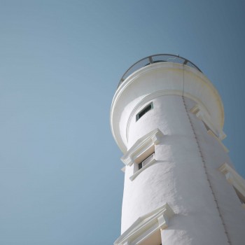 The Californian Lighthouse 2 | Arubiana